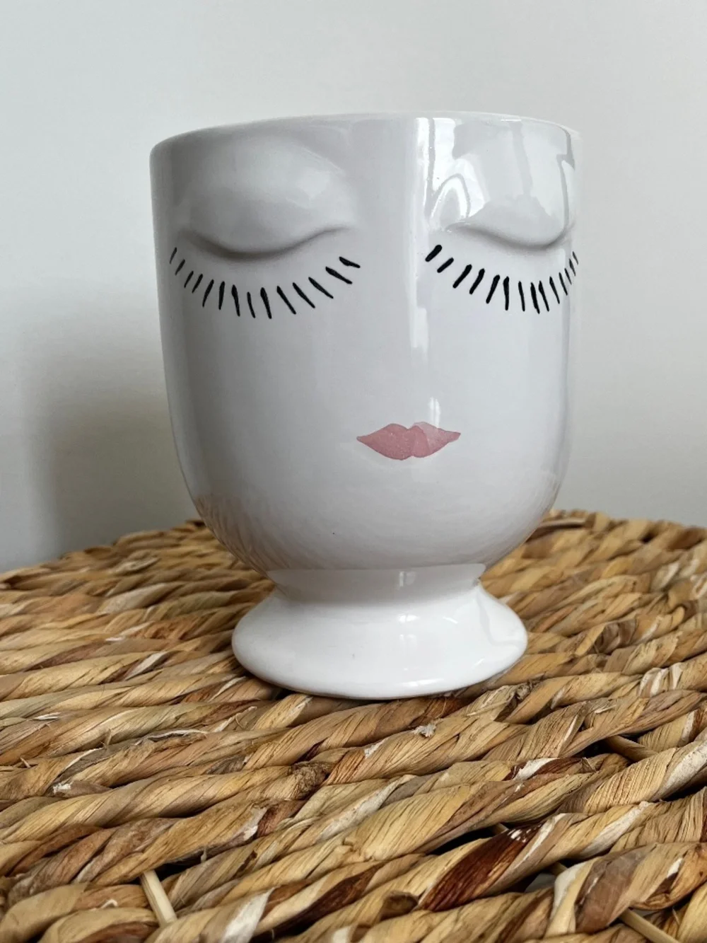 Ceramic plant vase